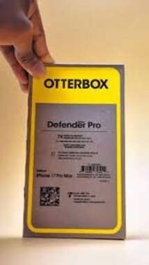 OtterBox Defender Pro Rugged Protective Case for iPhone 17 Pro Max